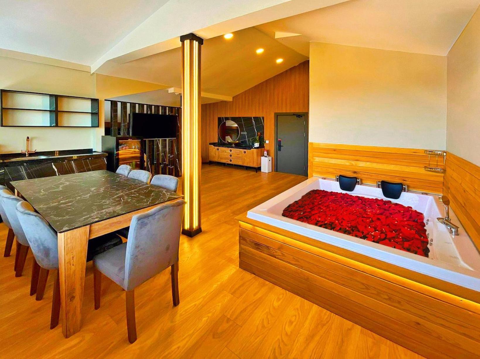 1314 Suite Hotel Istanbul Arnavutkoy Exterior photo